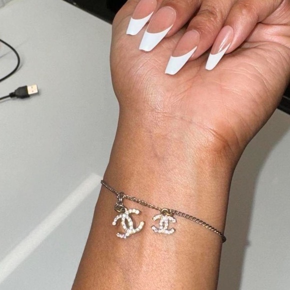 CHANEL LOGO BRACELET - Picture 1 of 6